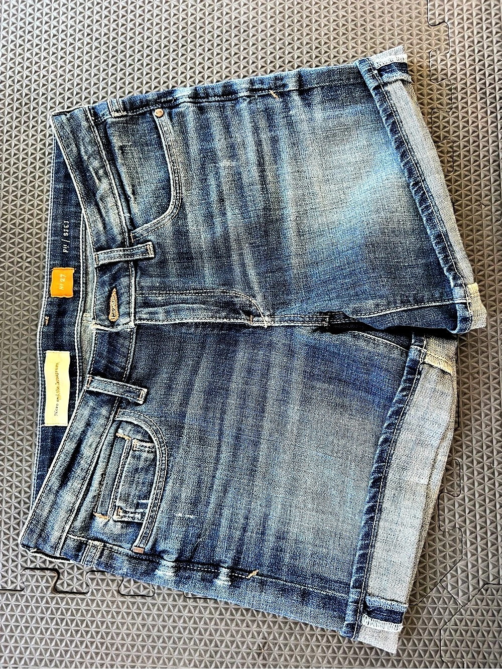 Pilcro and the Letterpress by Anthropologie Denim Jean Shorts in Blue Waist 27